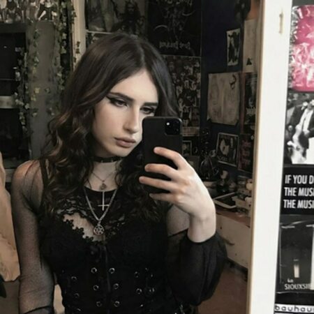 Nicole